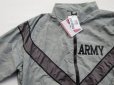 画像3: ◆ 新品未使用 00's 米軍実物 US ARMY IPFU トレーニング ナイロンジャケット S-R グレー デシタルカモ 迷彩/刺繍入り ミリタリー
