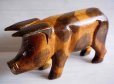 画像1: ◆ アメリカ雑貨 豚 カービング ウッドオブジェ インテリア 11.8×22.5cm/ビンテージ アンティーク 木製 アート スカルプチャー 動物 (1)