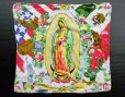画像1: ◆ グアダルーペの聖母 バンダナ 49×52cm/ビンテージ オールド レトロ ファブリック 生地 タペストリー キリスト カトリック (1)