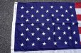 画像3: ◆ アメリカ雑貨 デッドストック ナイロン 星条旗 フラッグ タペストリー 大判 122×188cm/ビンテージ アンティーク レトロ 古着 国旗
