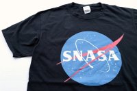 ◆ SNASA ナサ ブート プリントTシャツ Mサイズ 黒 ブラック/アメリカ古着 ロゴ 宇宙