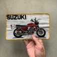 画像4: 【12.6cm×21.2cm】デッドストック 70s「SUZUKI」刺繍ワッペン 白■ビンテージ アメリカ古着 雑貨 パッチ モーター系 バイク スズキ No.1 (4)