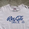 画像2: 【XL】90s ONEITA「Rice Lake DECA」プリントTシャツ 白■ビンテージ オールド レトロ アメリカ古着 コットン オニータ シングルステッチ