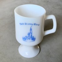 【13.8cm】Walt Disney ディズニーランド ミルクガラス フッテッドマグ■ビンテージ アンティーク アメリカ雑貨 コップ フェデラル