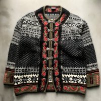 【L】VRIKKE SWEATERS ウールニット カーディガン ブラック 黒 総柄■ビンテージ アメリカ古着 花柄 チロリアン ノルディックセーター