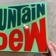 画像4: 【25.3cm×43.0cm】2010s Mountain Dew プレート 黄緑■アメリカ雑貨 看板 ガレージ マウンテンデュー ジュース 企業