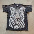 画像1: 【L/XL】90s USA製 TENNESSEE RIVER ホワイトタイガー プリントTシャツ ブラック 黒フェード■ビンテージ オールド アメリカ古着 動物 (1)