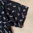 画像6: 【M/L】GOOUCH 半袖レーヨンシャツ ブラック 黒総柄■ビンテージ オールド レトロ アメリカ古着 90s 楽器 ギター ドラム バンド