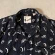画像5: 【M/L】GOOUCH 半袖レーヨンシャツ ブラック 黒総柄■ビンテージ オールド レトロ アメリカ古着 90s 楽器 ギター ドラム バンド