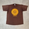画像1: 【L/XL】80s USA製 JERZEES ヒマワリ プリントTシャツ ブラウン 茶色■ビンテージ オールド アメリカ古着 ラッセル 花柄 アート (1)
