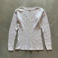 画像1: 【Ladies】USA製 Hanes 長袖サーマルシャツ 小花柄■ビンテージ オールド レトロ アメリカ古着 レディース ヘインズ 総柄 ロンT No.2 (1)