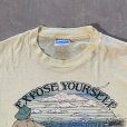 画像2: 【M/L】80s USA製「EXPOSE YOURSELF」変質者 露出狂 プリントTシャツ 薄黄色■ビンテージ オールド アメリカ古着 Hanes ヘインズ