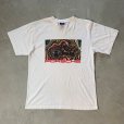 画像1: 【L】90s PORSCHE プリントTシャツ 白■ビンテージ オールド アメリカ古着 車 モーター系 ポルシェ サイケデリック アブストラクトアート (1)