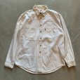 画像1: 【M/L】Levi's 長袖シャツ ホワイト 白無地■ビンテージ オールド アメリカ古着 リーバイス 2000s Y2K 赤タブ 白シャツ (1)