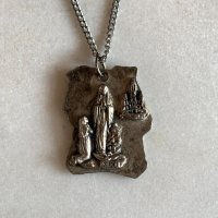 【3.1cm×2.5cm】キリスト マリア メダイネックレス■ビンテージ アンティーク アクセサリー ルルドの聖母
