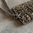 画像3: 【3.8cm×2.8cm】ローレン・シュナイダー「War is not healthy」ネックレス■ビンテージ アンティーク アクセサリー ヒッピー 60s