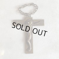 【7.8cm×6.4cm】キリストモチーフ 十字架 磔 ブラス ウォールデコ■ビンテージ アンティーク ヨーロッパ雑貨 チェーン クロス 真鍮