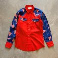 画像1: 【Boys or Ladies】USA製 DEE-CEE 長袖ウエスタンシャツ バンダナ柄 赤■ビンテージ オールド レトロ アメリカ古着 レディース 70s/80s (1)