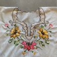 画像2: 【Ladies】UNKNOWN 花柄刺繍入り 半袖ブラウス 白■ビンテージ オールド レトロ アメリカ古着 レディース エスニック ボヘミアン