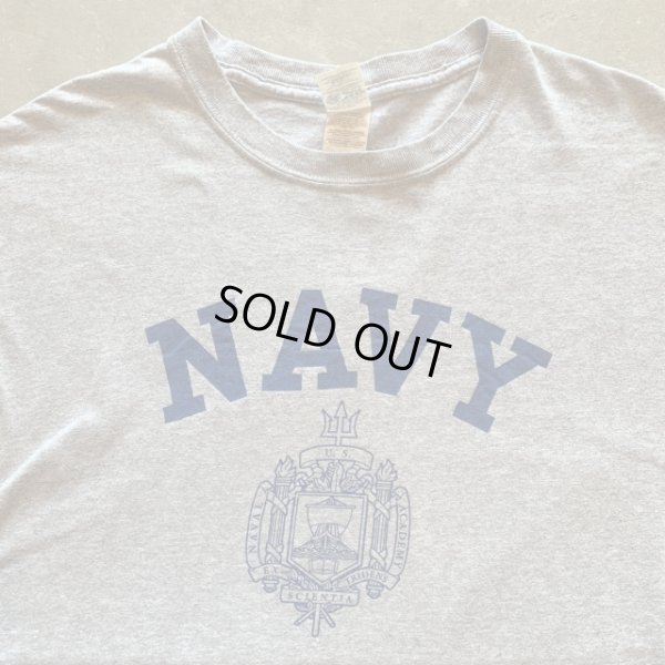 画像2: 【L】GILDAN「US NAVY」ミリタリー プリントTシャツ グレー■ビンテージ オールド アメリカ古着 ギルダン コットン