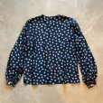画像2: 【Ladies】Liz Claiborne 長袖シルクシャツ ネイビー 紺 総柄■ビンテージ オールド レトロ アメリカ古着 レディース 90s リズ ブラウス (2)