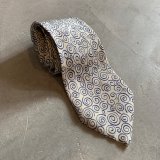 【幅 7.7cm】UNKNOWN シルクネクタイ 総柄 白■ビンテージ オールド レトロ アメリカ古着 渦巻 和柄 アセテート