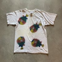【L】90s カナダ製 フルーツオブザルーム ハリセンボン プリントTシャツ 白 総柄■ビンテージ アメリカ古着 フグ 魚 シングルステッチ