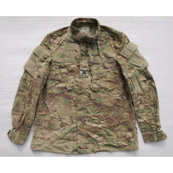 画像1: ◆ 2010's 米軍実物 US ARMY ACU コンバットジャケット L-LONG マルチカム 迷彩 カモ柄/ミリタリー 古着 OCP (1)