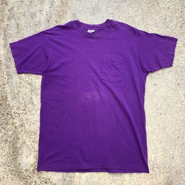 画像1: 【XL/2XL】90s USA製 basics ポケットTシャツ パープル 紫 無地■ビンテージ オールド アメリカ古着 ビッグサイズ シングルステッチ (1)