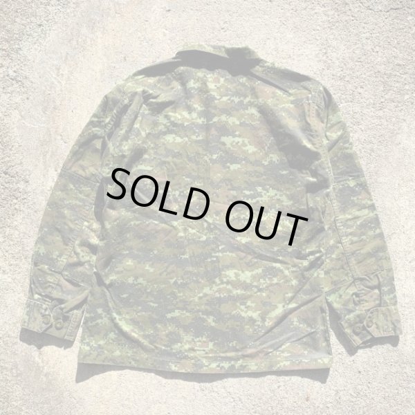 画像2: 【M-R】UNKNOWN BDU ジャケット デジカモ 緑 迷彩■アメリカ古着 民間 ミリタリー コットン コンバット デジタル (2)