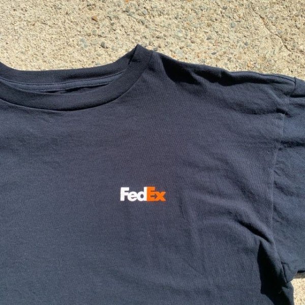 画像3: 【2XL】FedEx プリントTシャツ ブラック 黒(濃紺)■アメリカ古着 GILDAN ギルダン コットン ビッグサイズ 企業 フェデックス (3)