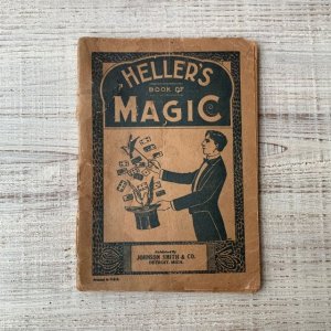画像: 【18.5cm×13.0cm】HELLER'S BOOK OF MAGIC 手品本 洋書■ビンテージ アンティーク レトロ アメリカ雑貨 マジック トリック