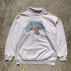 画像: 【L/XL】90s NORTHERN REFLECTIONS タートルネック プリントスウェット 白■ビンテージ オールド アメリカ古着 トレーナー レディース 