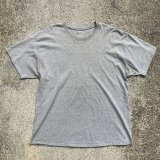 画像: 【XL】SALE!! Champion ワンポイント刺繍 Tシャツ ライトグレー■ビンテージ オールド アメリカ古着 チャンピオン 無地