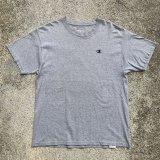 画像: 【L】SALE!! Champion ワンポイント刺繍 Tシャツ ライトグレー■ビンテージ オールド アメリカ古着 チャンピオン 無地