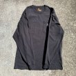 画像5: 【M/L】carhartt ワンポイントロゴ 長袖 ポケットTシャツ ブラック 黒■アメリカ古着 カーハート ヘビーウェイト ポケT 無地 ストア (5)