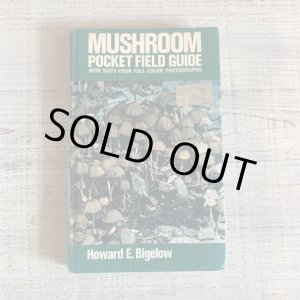 画像: 【18.4cm×11.5cm】70s「Mushroom Pocket Field Guide」マッシュルーム キノコ本 洋書■ビンテージ アンティーク アメリカ雑貨 図鑑 資料