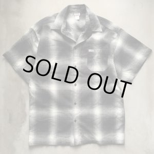 画像: 【M/L】USA製 CALTOP アクリル 半袖ボックスシャツ 白黒 オンブレチェック■ビンテージ オールド アメリカ古着 開襟 オープンカラー