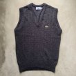 画像1: 【M】IZOD LACOSTE アクリル Vネックベスト グレー■ビンテージ オールド レトロ アメリカ古着 レディース 80s/90s ラコステ セーター (1)