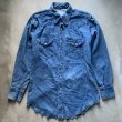 画像1: 【S/M】70s USA製 Wrangler 長袖デニム ウエスタンシャツ■ビンテージ オールド アメリカ古着 アメリカ製 ラングラー カウボーイ (1)