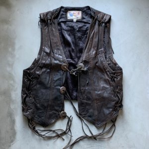 画像: 【S/M】LEATHER WEAR コンチョボタン レザーベスト 焦げ茶■ビンテージ レトロ アメリカ古着 レースアップ カウボーイ ウエスタン 本革