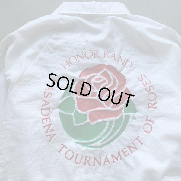 画像2: 【L/XL】USA製 AUBURN 刺繍&プリント ナイロン コーチジャケット 白■ビンテージ オールド アメリカ古着 80s/90s 薔薇 ローズボウル (2)