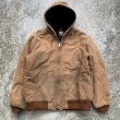 画像1: 【M/L】ボロ USA製 Carhartt アクティブパーカー ジャケット ブラウンダック■ビンテージ オールド レトロ アメリカ古着 カーハート  (1)