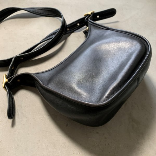 画像2: 【19cm×23cm】COACH オールドコーチ レザーバッグ ブラック 黒■ビンテージ ショルダーバッグ レディース カバン (2)