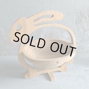 画像: 【27.5cm】BONNIE&POP 折り畳み ウサギ ウッドバスケット■ビンテージ アンティーク アメリカ雑貨 インテリア 木製 フルーツ お菓子入れ