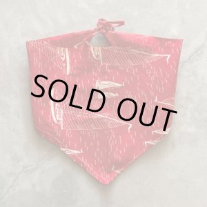 画像: 【41cm×39cm】SALE!! マリン柄 三角巾 テキスタイル ファブリック 端切れ 赤■ビンテージ アンティーク オールド レトロ 腰巻き 古生地