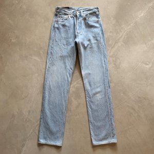 画像: 【W26】90s USA製 Levi's 501 デニムパンツ アイスブルー■ビンテージ オールド アメリカ古着 リーバイス レディース ボタンフライ