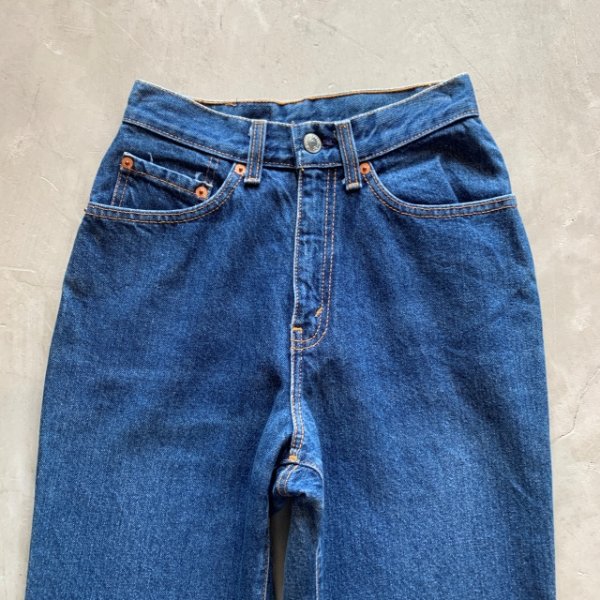 画像2: 【W24-W25】80s USA製 Levi's 17505 デニムパンツ 青■ビンテージ オールド アメリカ古着 リーバイス レディース キッズ テーパード (2)