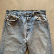 画像2: 【W34】90s USA製 Levi's 501 デニムパンツ ダメージ■ビンテージ アメリカ古着 リーバイス ボタンフライ ジーパン オリジナル (2)