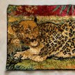 画像2: 【49cm×96cm】ヒョウ ベルベット ラグ■ビンテージ アンティーク レトロ インテリア マット タペストリー ウォールデコ 動物 ベロアラグ (2)